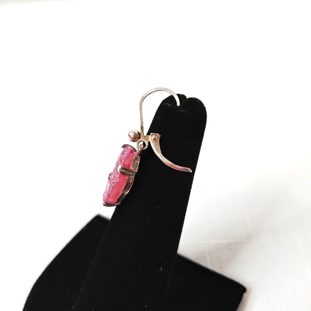 Druzy dangle, lever back earrings. Pink. - Picture 8 of 9